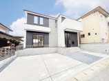  新築一戸建て