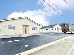 残り3号棟です！
お気軽にお問い合わせください！