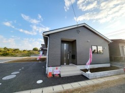 完成しました！
即日ご案内可能ですのでお気軽にお問い合わせください！