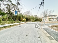 接道状況：南西側約9.4ｍ公道