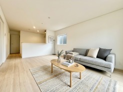 リビングダイニング
モデル棟