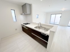 キッチン
同社施工例となります。