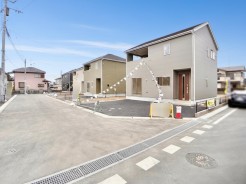 ぜひ現地にて実際にご覧ください！
お問合せお待ちしております。