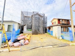 現況；建築中