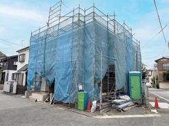 現況；建築中