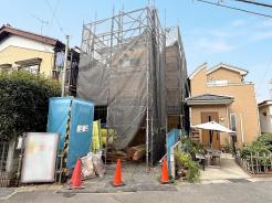 現況；建築中