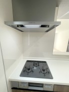 換気扇・三口コンロ
同社施工例となります。