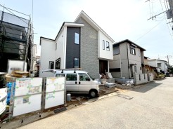 現況：建築中