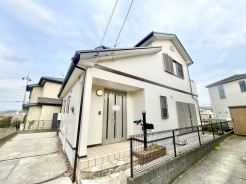 リフォーム完成済みです！
ご案内可能ですのでお気軽にお問い合わせください！