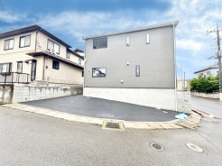 完成しました！
ご案内可能ですのでお気軽にお問い合わせください！