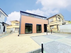 完成しました！
即日ご案内可能です！
お気軽にお問い合わせください！