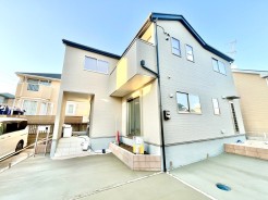 完成しました！
即日ご案内可能ですのでお気軽にお問い合わせください！