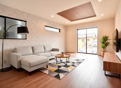 室内にいても、たっぷりの陽光と爽やかな風を感じて頂ける、開放感あふれるリビングです。
モデル棟
※家具はイメージパースとなります。