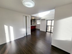 リビングダイニング