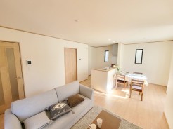 リビングダイニング