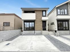 3号棟
完成済みです！
即日ご案内可能ですのでお気軽にお問い合わせください！