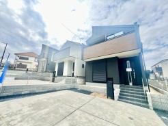 完成しました！
即日ご案内可能ですのでお気軽にお問い合わせください！