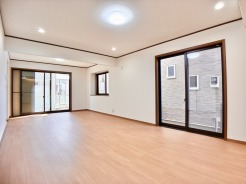 リビングダイニング