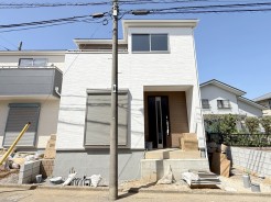 あと少しで完成です！
お気軽にお問い合わせください！