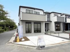 A号棟
完成しました！
即日ご案内可能です！
お気軽にお問い合わせください！