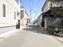 接道状況：南東側約4ｍ私道