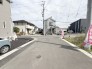 接道状況：南西側約6ｍ私道、南東側約6ｍ私道、北東側約6ｍ私道