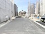 接道状況：南西側約6ｍ私道、南東側約6ｍ私道、北東側約6ｍ私道
