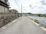 接道状況：南東側約5ｍ公道、北西側約6ｍ公道、北東側約5ｍ公道
