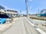 接道状況：北東側約4ｍ私道