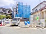 現況；建築中