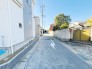 接道状況：北側約4ｍ、東側約4ｍ公道