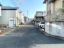 接道状況：北側約5.8ｍ公道、西側約6ｍ公道