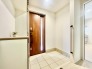 玄関
モデル棟