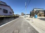 接道状況：西側約5.7ｍ市道、南側約10ｍ市道