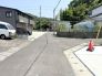 接道状況：南東側約4.4ｍ市道、北東側約4ｍ市道
