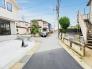 接道状況：北側約3.8ｍ公道、西側約4.5ｍ私道