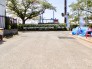 接道状況：西側約6ｍ、南側約6ｍ