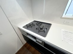 三口コンロ
同社施工例となります。