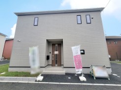 完成しました!
即日ご案内可能ですのでお気軽にお問い合わせください!