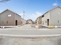 ぜひ現地にて実際にご覧ください!
お問合せお待ちしております。