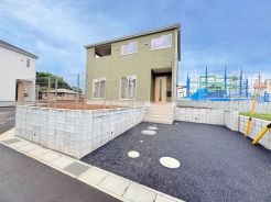 8号棟
ぜひ現地にて実際にご覧ください!
お問合せお待ちしております。