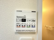 【浴室乾燥暖房パネル】