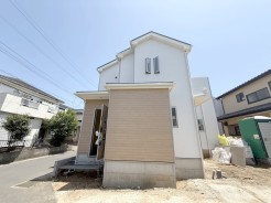 現況;建築中