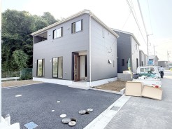 4号棟
あと少しで完成です!
お気軽にお問い合わせください!