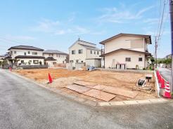 現況;建築中