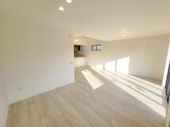 LDK
同社施工例となります。