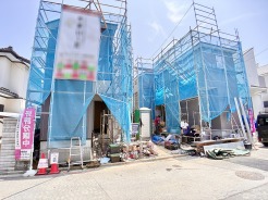 現況;建築中