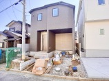 新築一戸建て