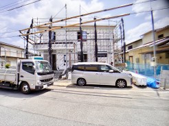 現況;建築中