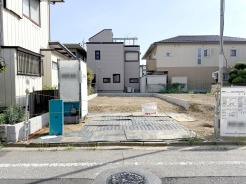 現況;建築中